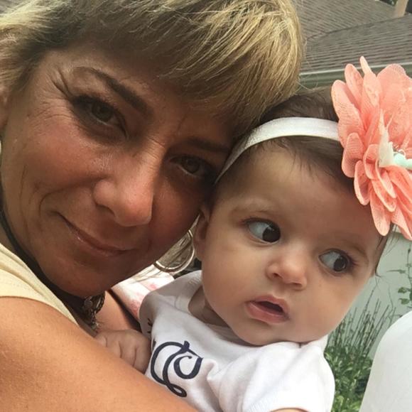 Meet your Posher, Sally - Picture 1 of 1